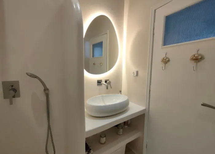 Naxos Crafts' House * Naxos City