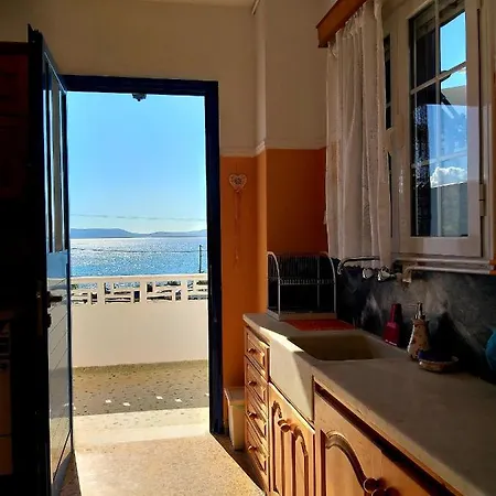 بيت للعطل Naxos Crafts' House Naxos City