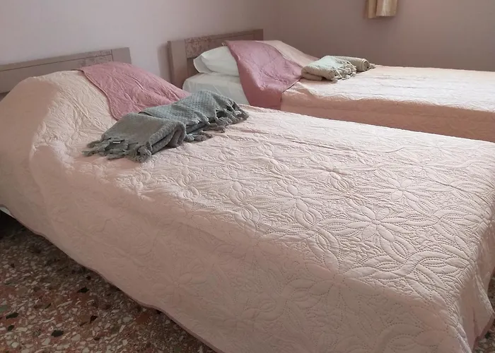 Naxos Crafts' House * Naxos City